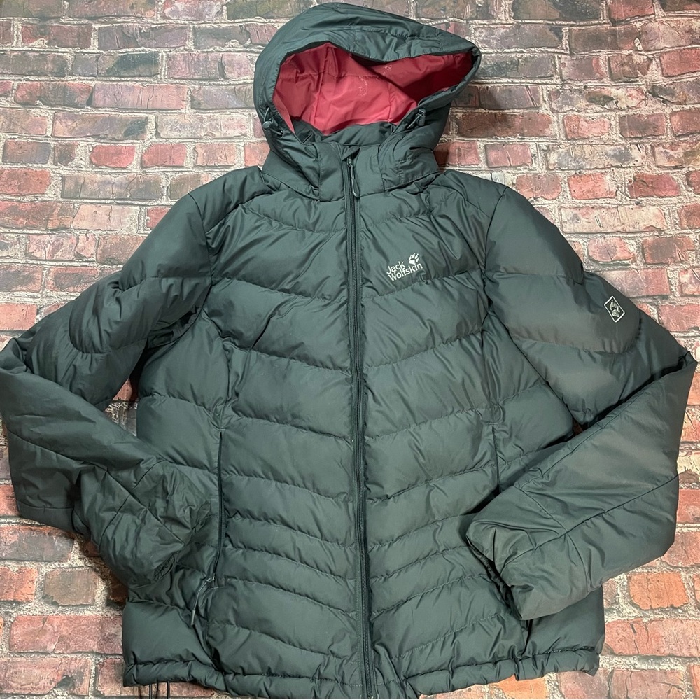 Jack Wolfskin Women’s Dark Green Hooded Puffer Jacket